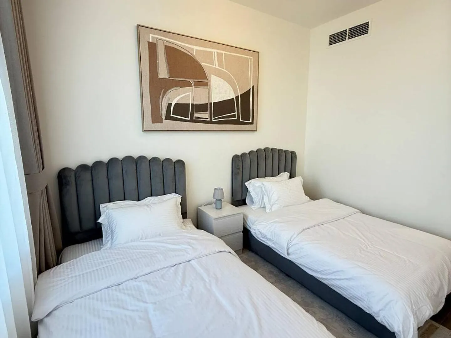 4Br Jacuzzi Villa Yas Island Near F1 Abu Dhabi