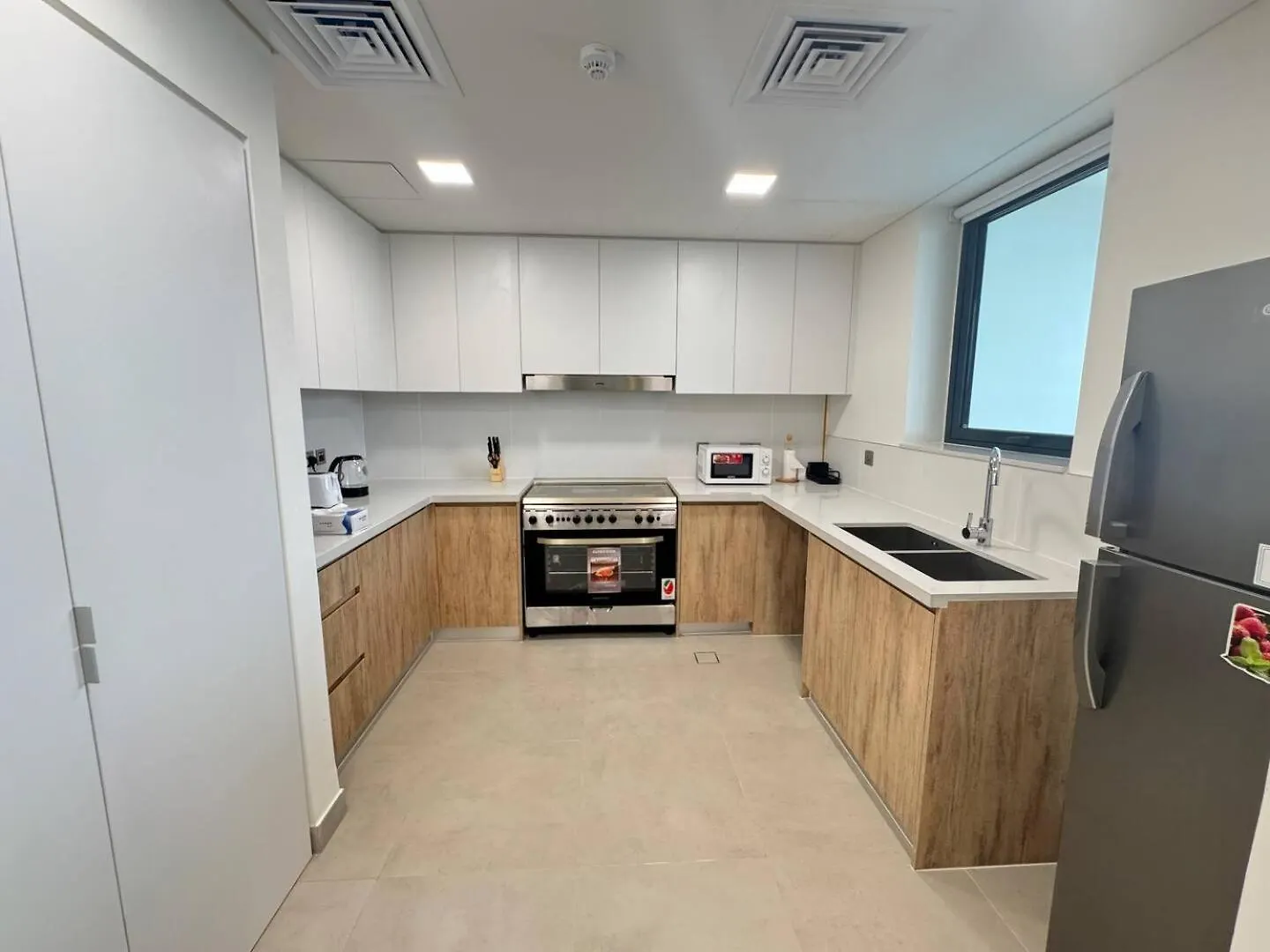 4Br Jacuzzi Villa Yas Island Near F1 Abú Dhabí